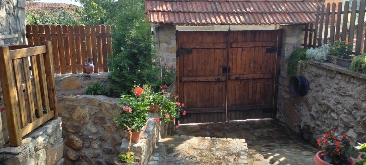 Villa Old House Bn Bitola Zewnętrze zdjęcie