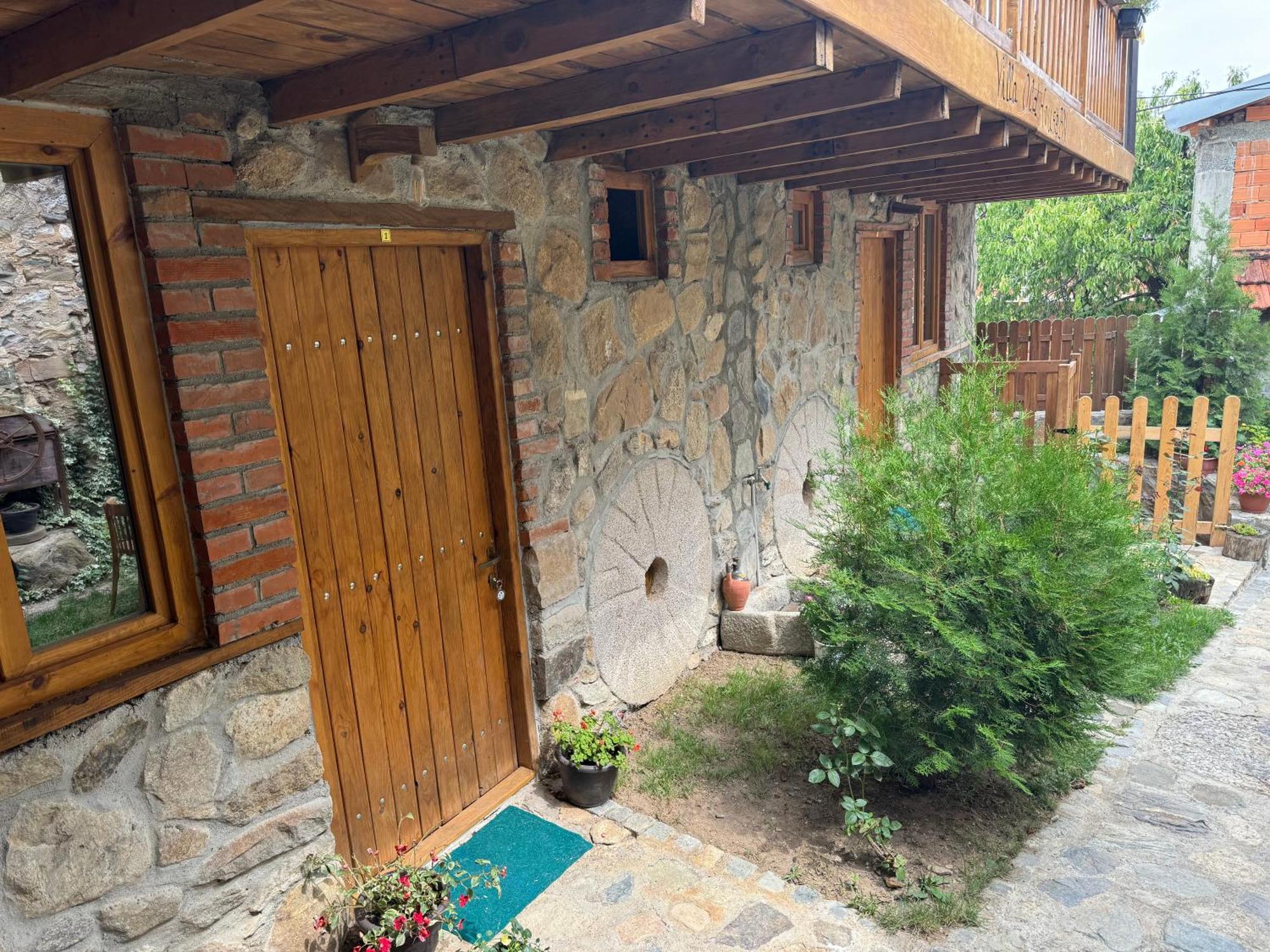 Villa Old House Bn Bitola Zewnętrze zdjęcie